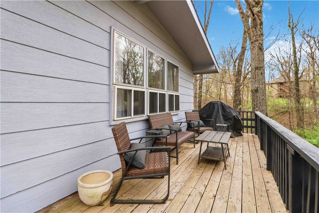 7 Kalynn Lane, Bella Vista, AR 72714