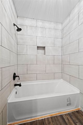 2302 Beth Lane, Bentonville, AR 72712
