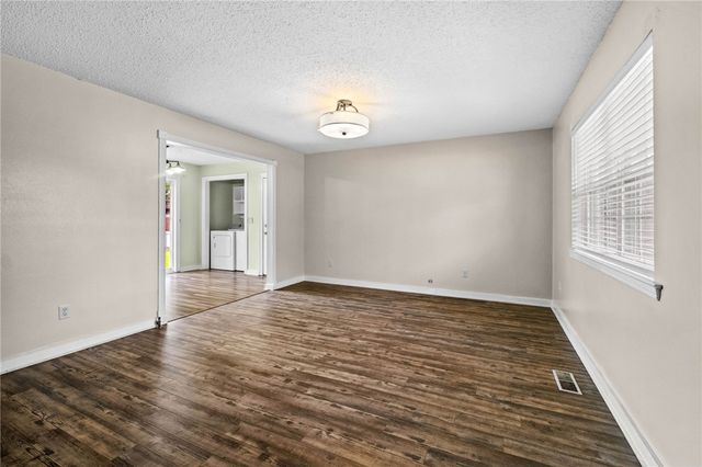 2302 Beth Lane, Bentonville, AR 72712