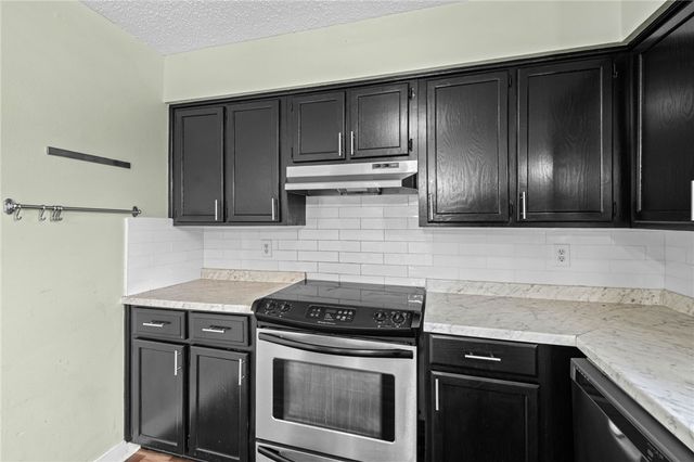 2302 Beth Lane, Bentonville, AR 72712