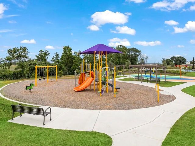 3914 Windy Whisper Drive, Brookshire, TX 77423