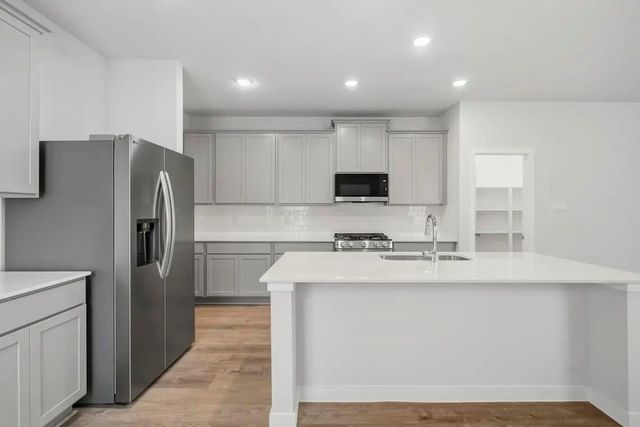 3914 Windy Whisper Drive, Brookshire, TX 77423
