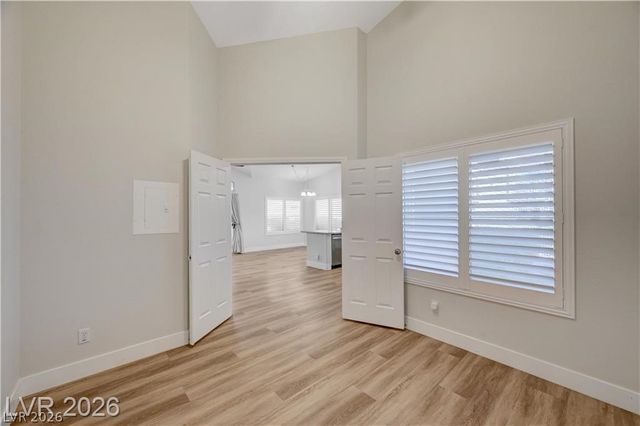 7250 White Dove Drive 104, Las Vegas, NV 89149