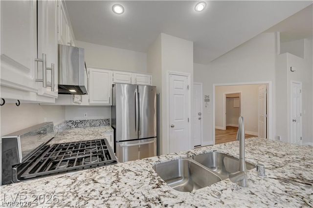 7250 White Dove Drive 104, Las Vegas, NV 89149