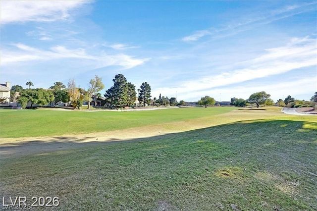 7250 White Dove Drive 104, Las Vegas, NV 89149