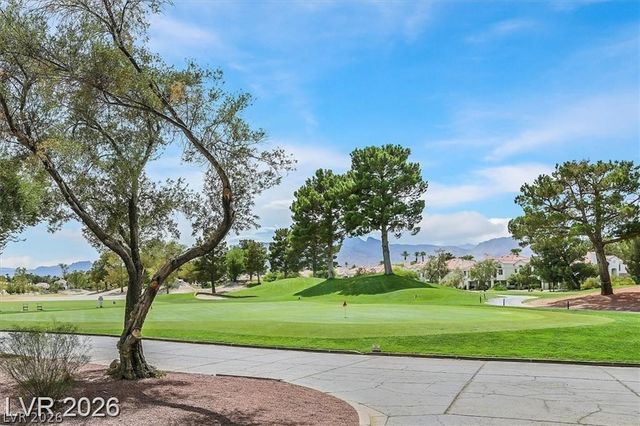 7250 White Dove Drive 104, Las Vegas, NV 89149