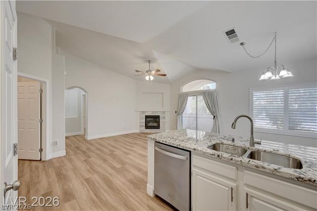 7250 White Dove Drive 104, Las Vegas, NV 89149