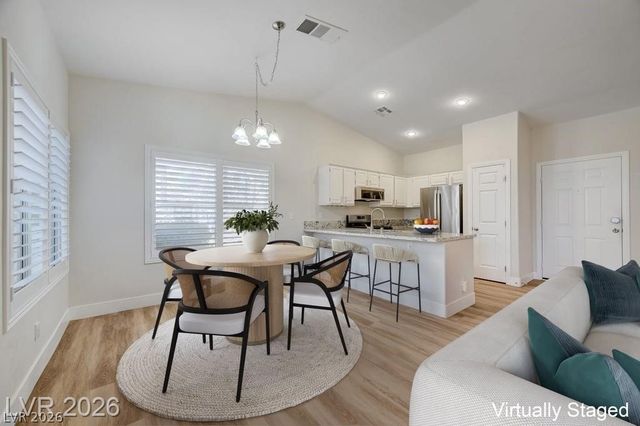 7250 White Dove Drive 104, Las Vegas, NV 89149