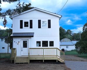 870 Jones Avenue, Newark, OH 43055