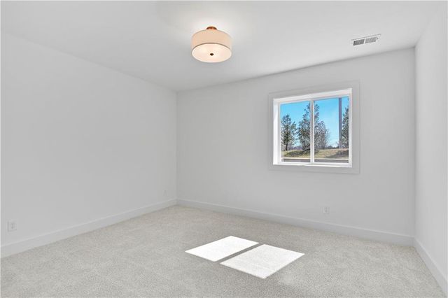 13411 W 174th Terrace, Overland Park, KS 66221