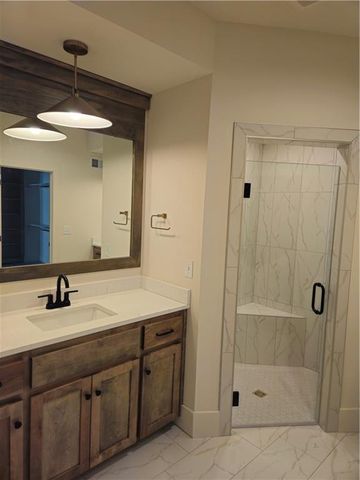 13411 W 174th Terrace, Overland Park, KS 66221