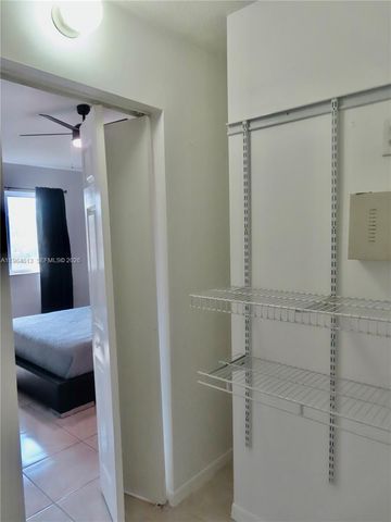 3398 NE 9th Dr 201, Homestead, FL 33033