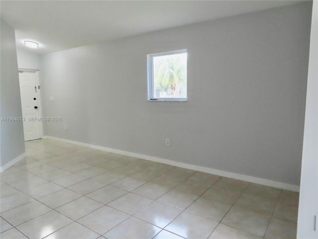 3398 NE 9th Dr 201, Homestead, FL 33033