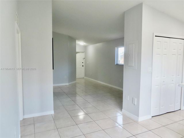 3398 NE 9th Dr 201, Homestead, FL 33033