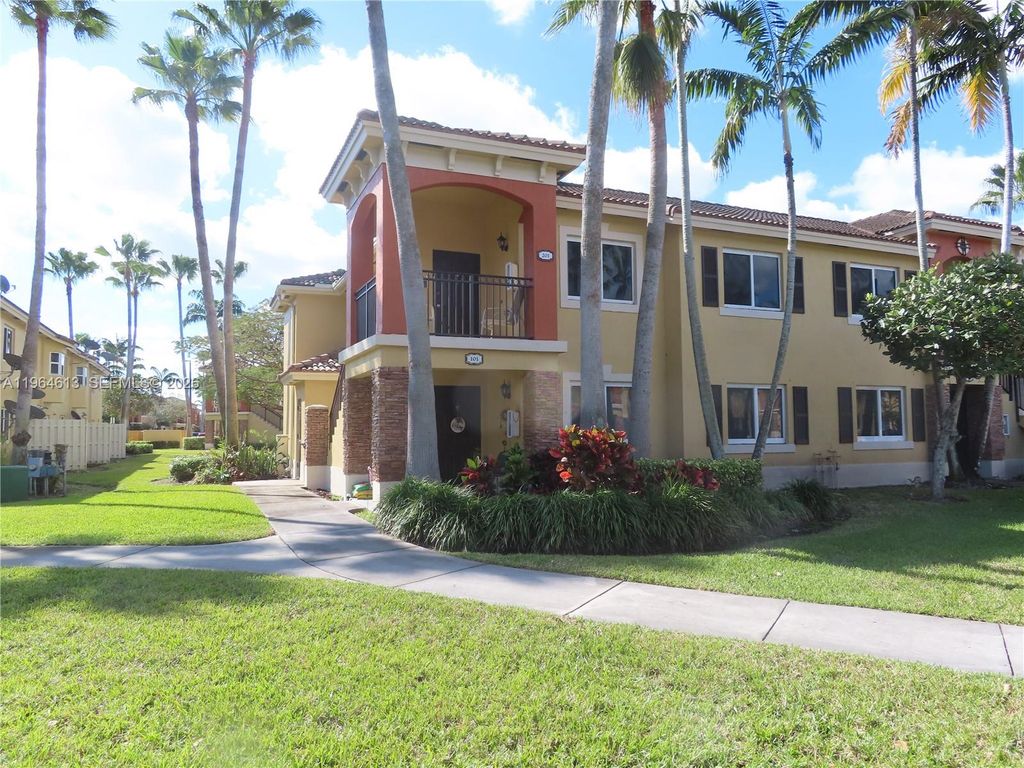 3398 NE 9th Dr 201, Homestead, FL 33033