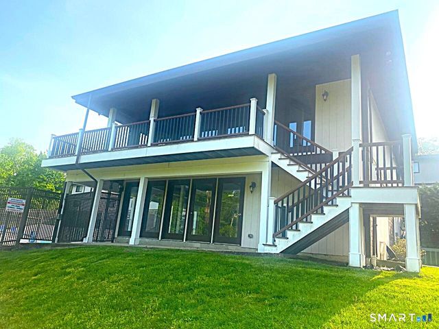 27 Crows Nest Lane 4B, Danbury, CT 06810