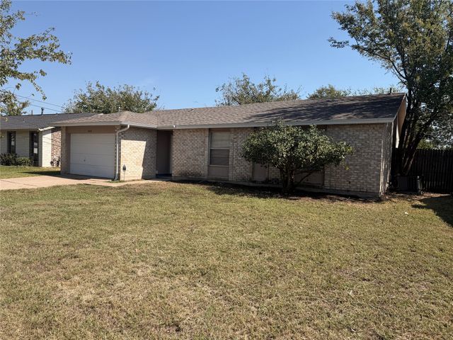 6616 Brookshire Trail, North Richland Hills, TX 76182