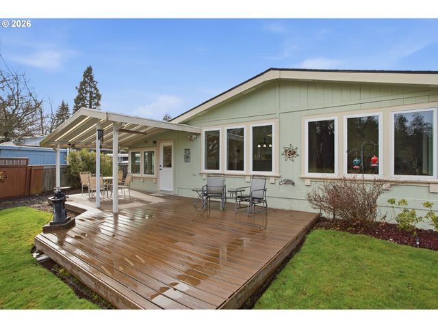 3355 N DELTA Hwy 105, Eugene, OR 97408