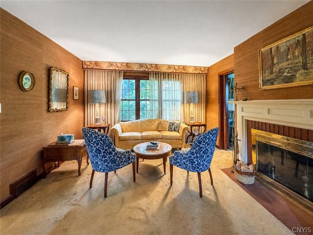 9 Eastern Parkway, Sennett, NY 13021
