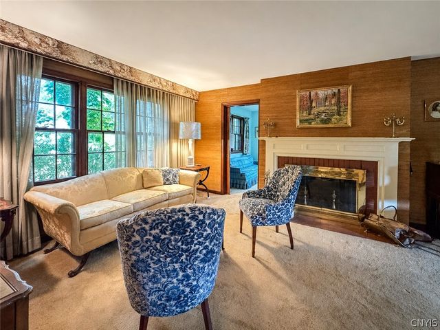 9 Eastern Parkway, Sennett, NY 13021