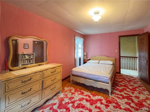 9 Eastern Parkway, Sennett, NY 13021