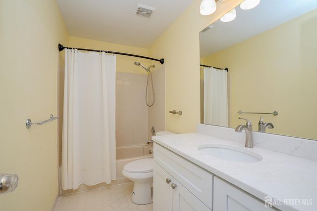 42 Chicopee Drive D, Montgomery, NJ 08540