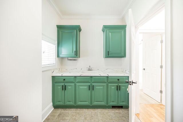 720 Latrobe Way, Macon, GA 31220