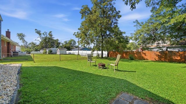 1438 Selleck Street, Crete, IL 60417