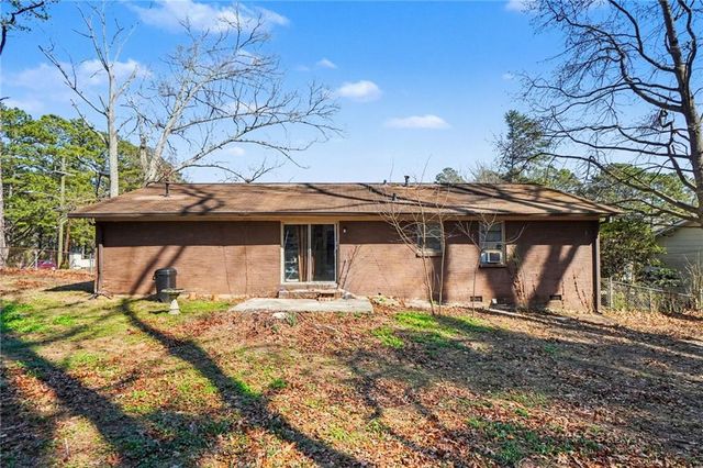 6187 Thornhedge Drive, Riverdale, GA 30296