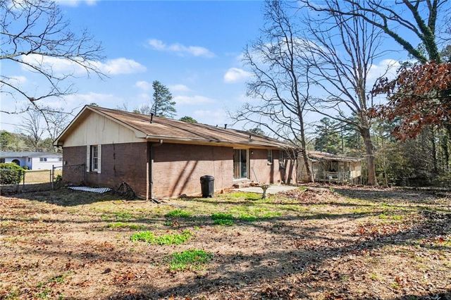 6187 Thornhedge Drive, Riverdale, GA 30296