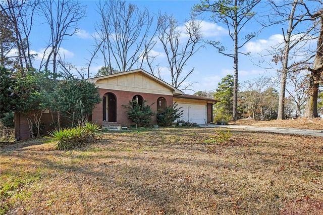 6187 Thornhedge Drive, Riverdale, GA 30296