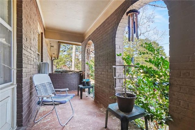 6187 Thornhedge Drive, Riverdale, GA 30296