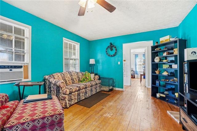 6187 Thornhedge Drive, Riverdale, GA 30296