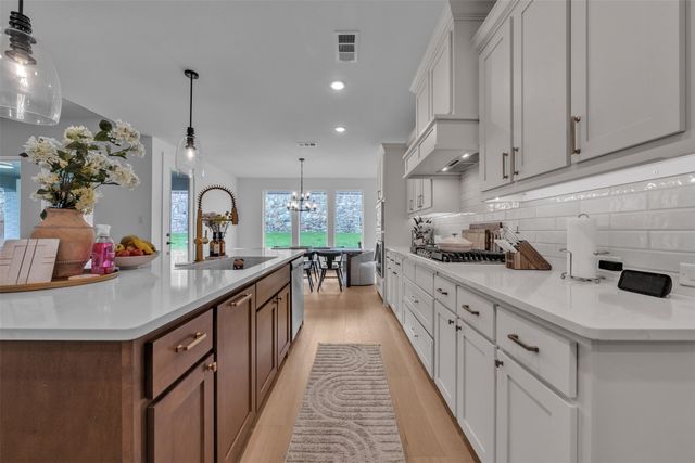 900 Brookwood Boulevard, Haslet, TX 76052