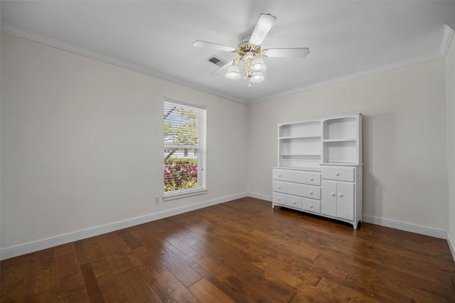 7719 Highmeadow Drive, Houston, TX 77063