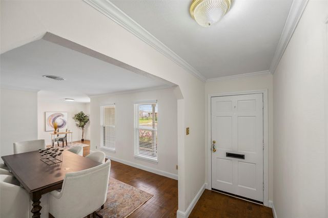 7719 Highmeadow Drive, Houston, TX 77063