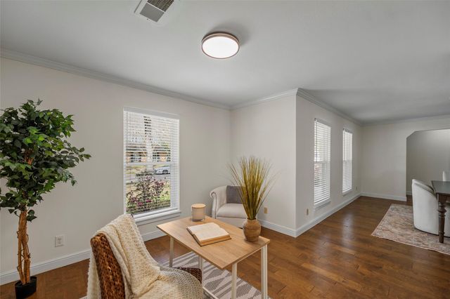 7719 Highmeadow Drive, Houston, TX 77063