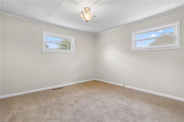 4836 Linshaw LN, Virginia Beach, VA 23455
