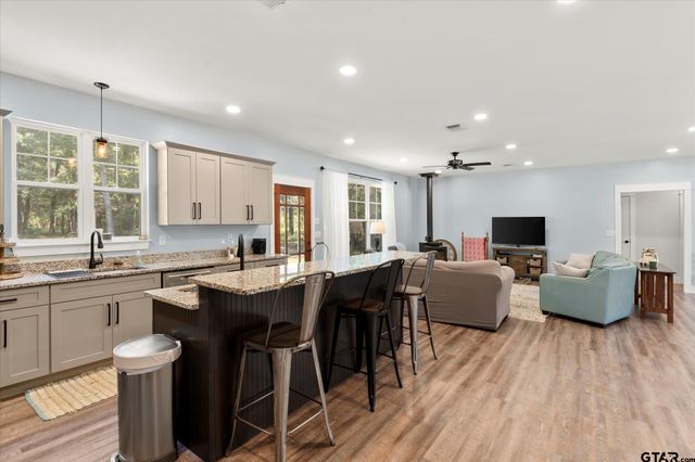 1663 CR 4510, Pittsburg, TX 75686