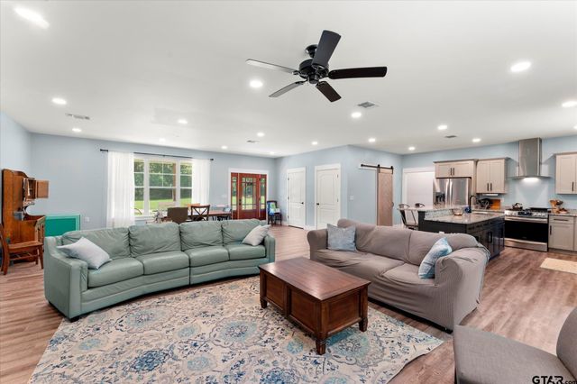 1663 CR 4510, Pittsburg, TX 75686