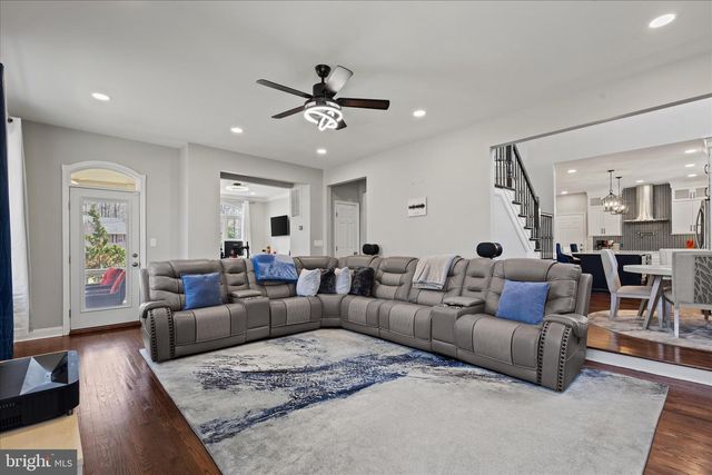 2014 ROSEDALE LN, Huntingtown, MD 20639