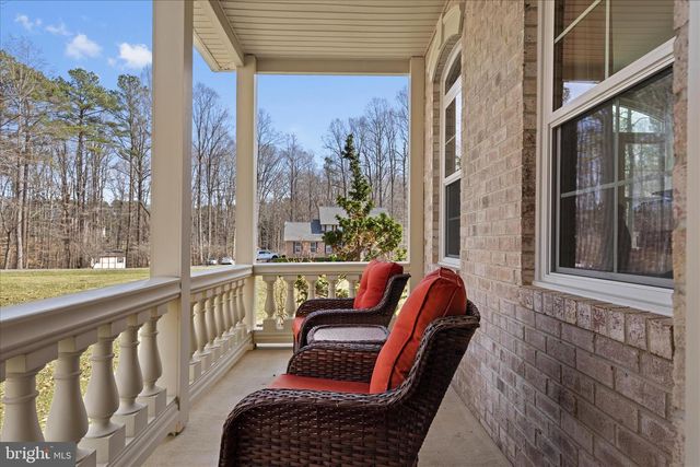 2014 ROSEDALE LN, Huntingtown, MD 20639