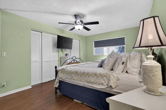 300 NE 26th Avenue 408, Boynton Beach, FL 33435