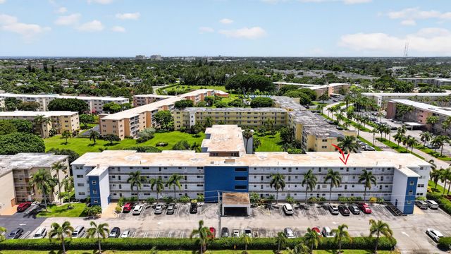 300 NE 26th Avenue 408, Boynton Beach, FL 33435