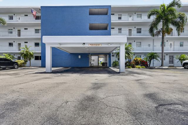 300 NE 26th Avenue 408, Boynton Beach, FL 33435