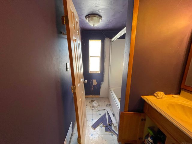 9628 Hamill Road, Otisville, MI 48463