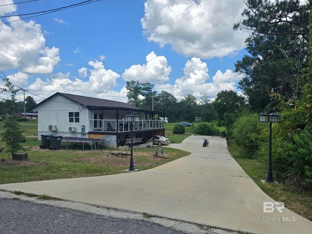 40600 Lake Drive, Bay Minette, AL 36507