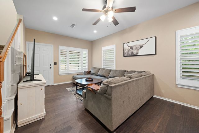 336 Timbercreek Court, Princeton, TX 75407