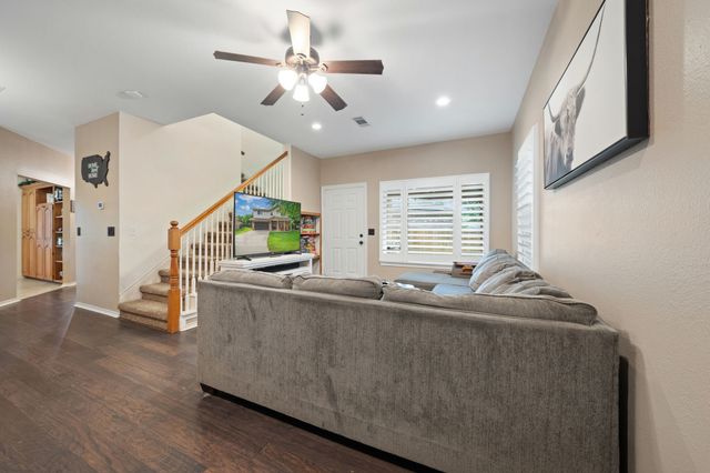 336 Timbercreek Court, Princeton, TX 75407