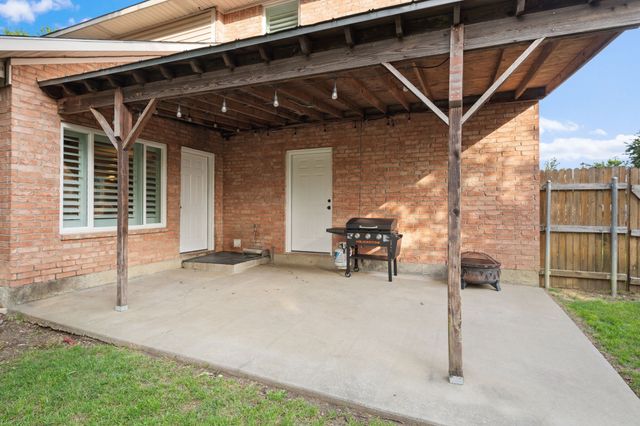 336 Timbercreek Court, Princeton, TX 75407